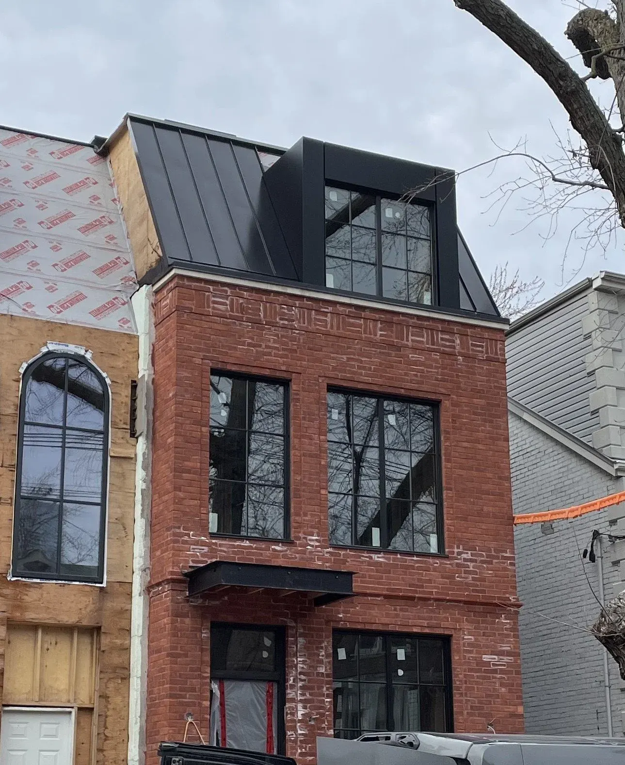 Standing Seam Panels by MC MetalWorks